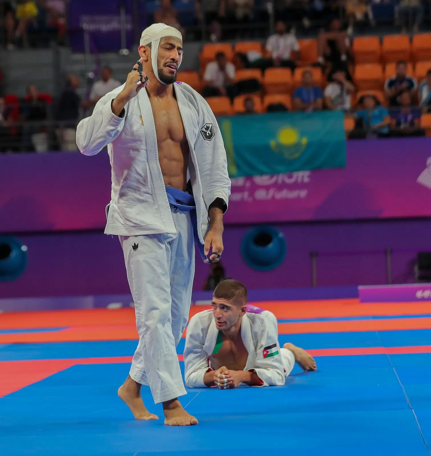 أول ميدالية آسيوية